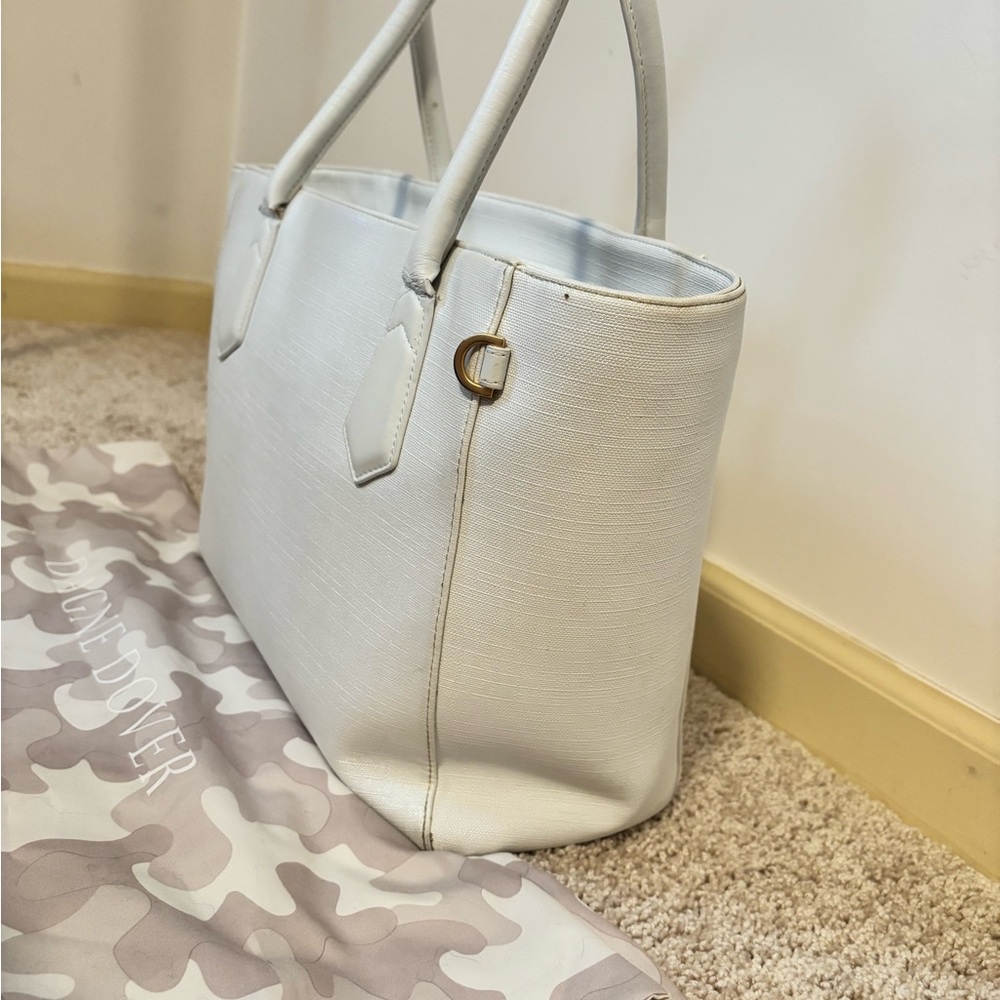 Dagne Dover Classic Signature Tote in White Canvas - Picture 3 of 16